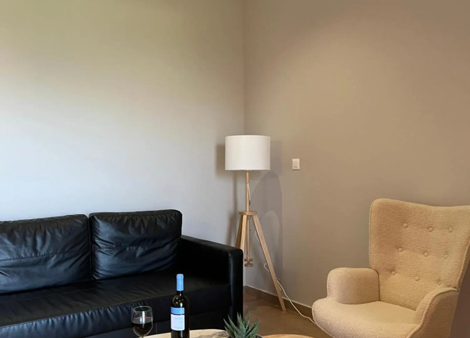 Modern Living Apartment Lakithra Greece