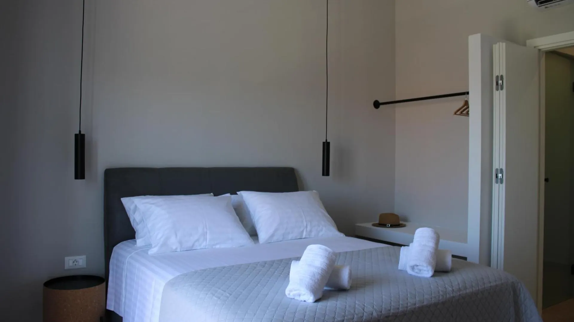 Modern Living Apartment Lakithra